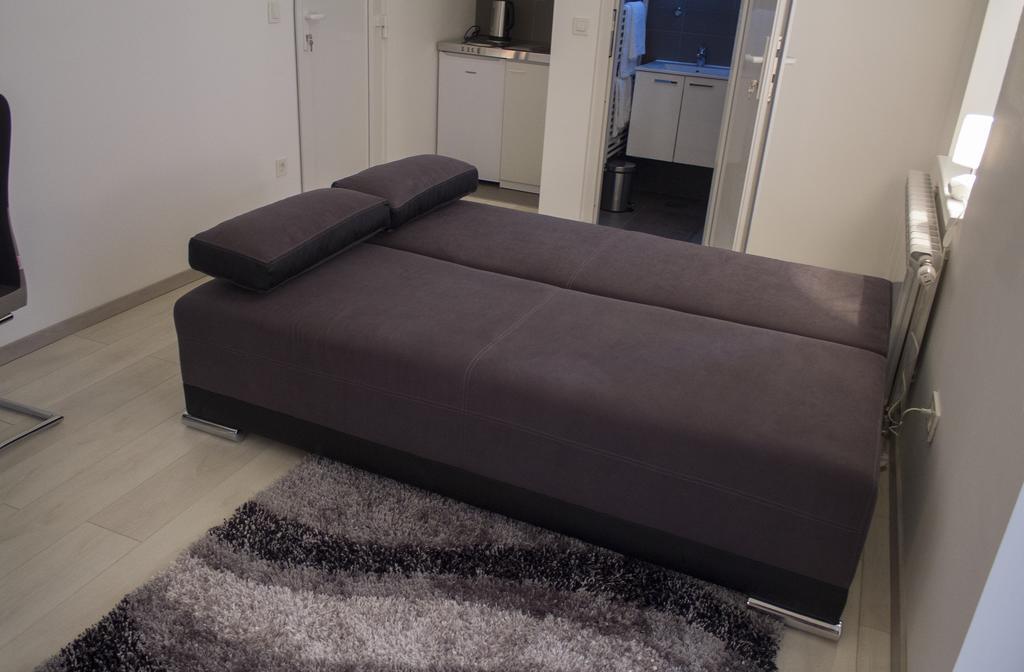Apartments Petrova170 Zagreb Ngoại thất bức ảnh